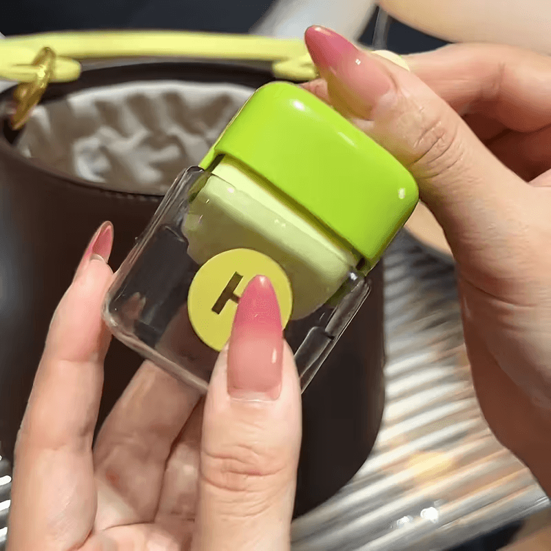 Lint-Free Life: Reusable Roller On-the-Go - CartRare