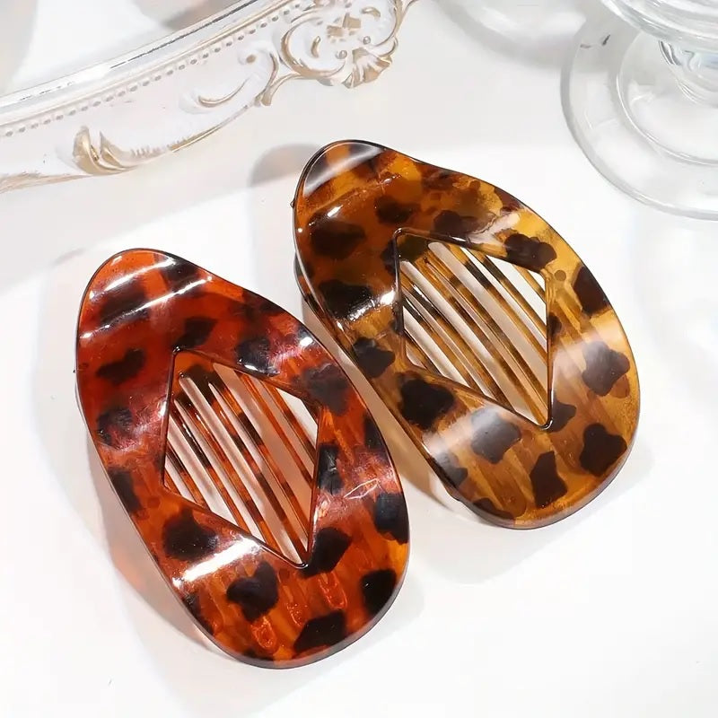 Leopard Matte Oval Hair Claw Clip – Curved Acrylic Barrette for Women’s Everyday Styling