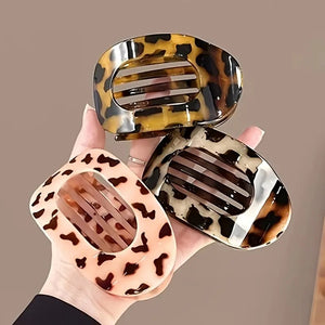 Leopard Matte Oval Hair Claw Clip – Curved Acrylic Barrette for Women’s Everyday Styling