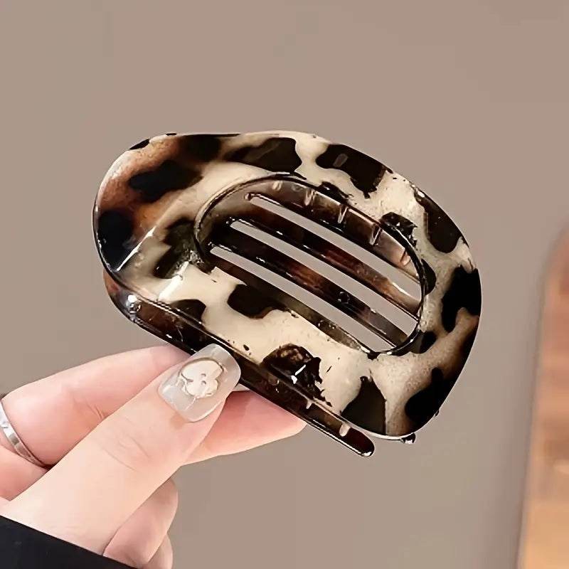 Leopard Matte Oval Hair Claw Clip – Curved Barrette for Women - CartRare