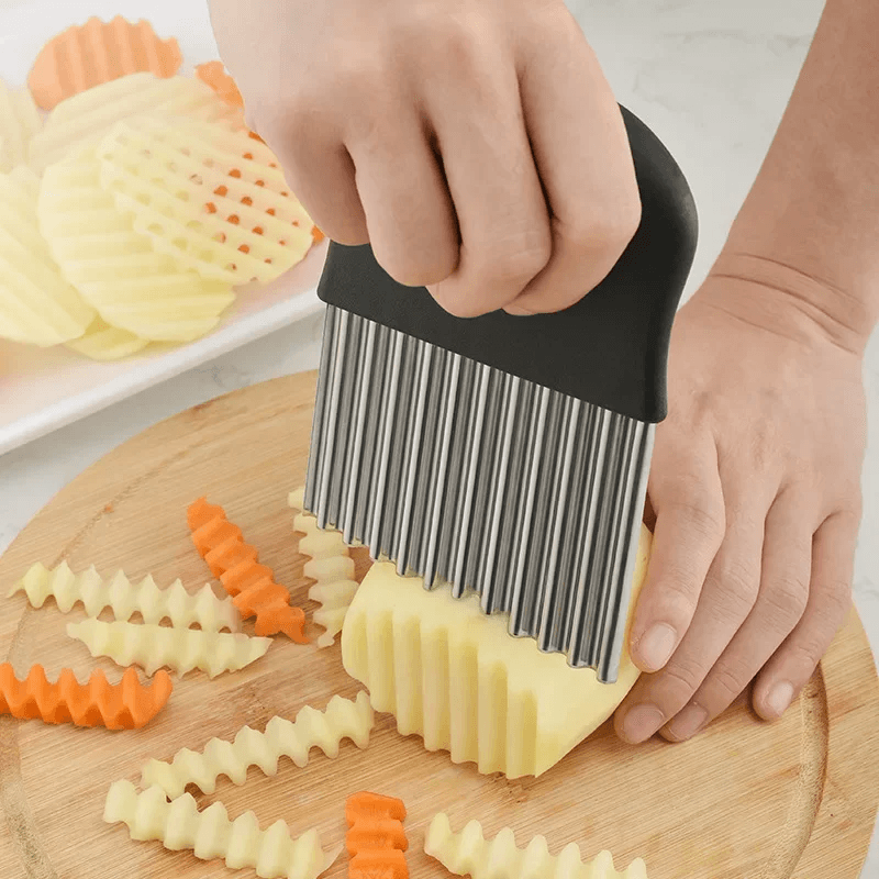 Stainless Steel Crinkle Cutter - CartRare