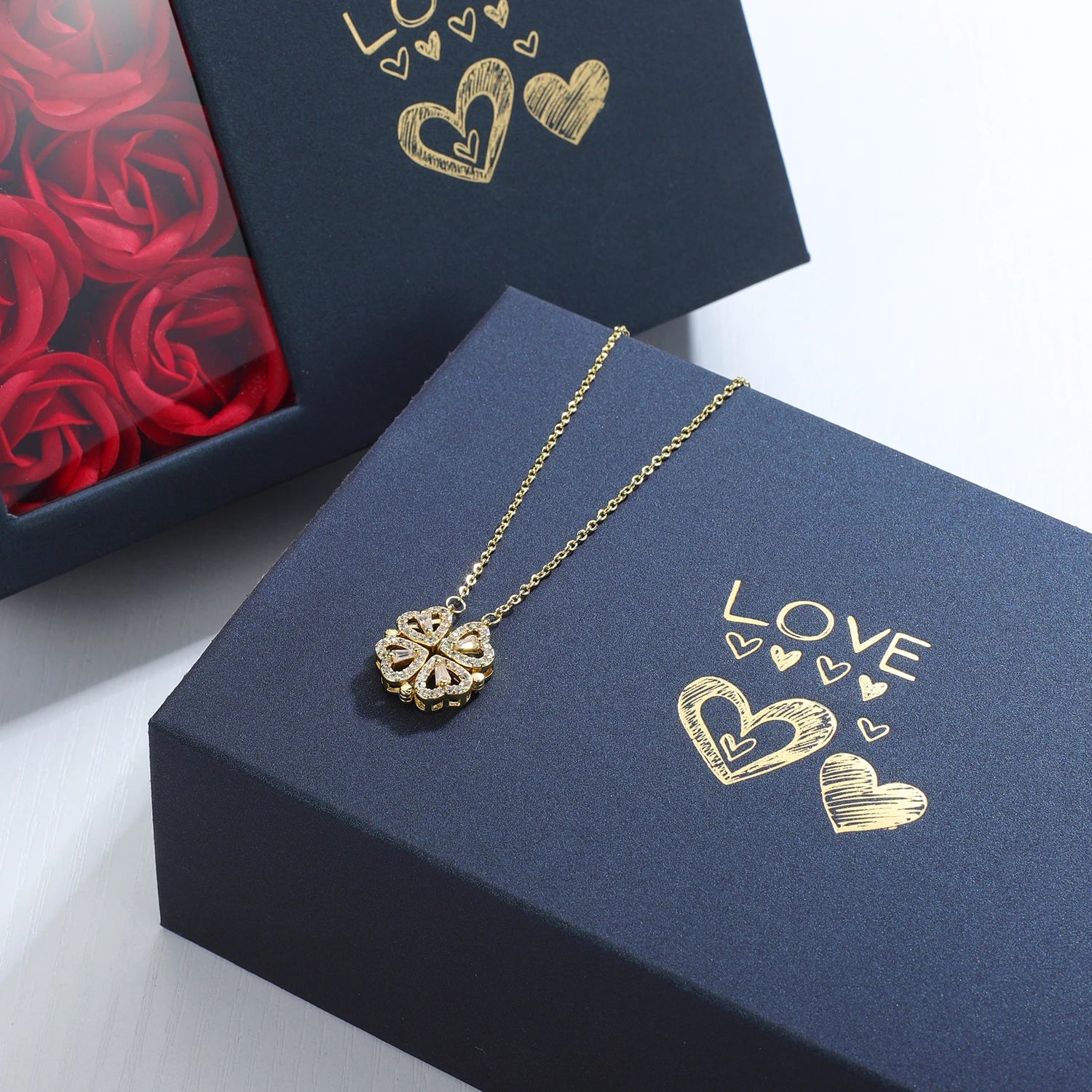 Four Leaf Clover Rose Gift Box Necklace