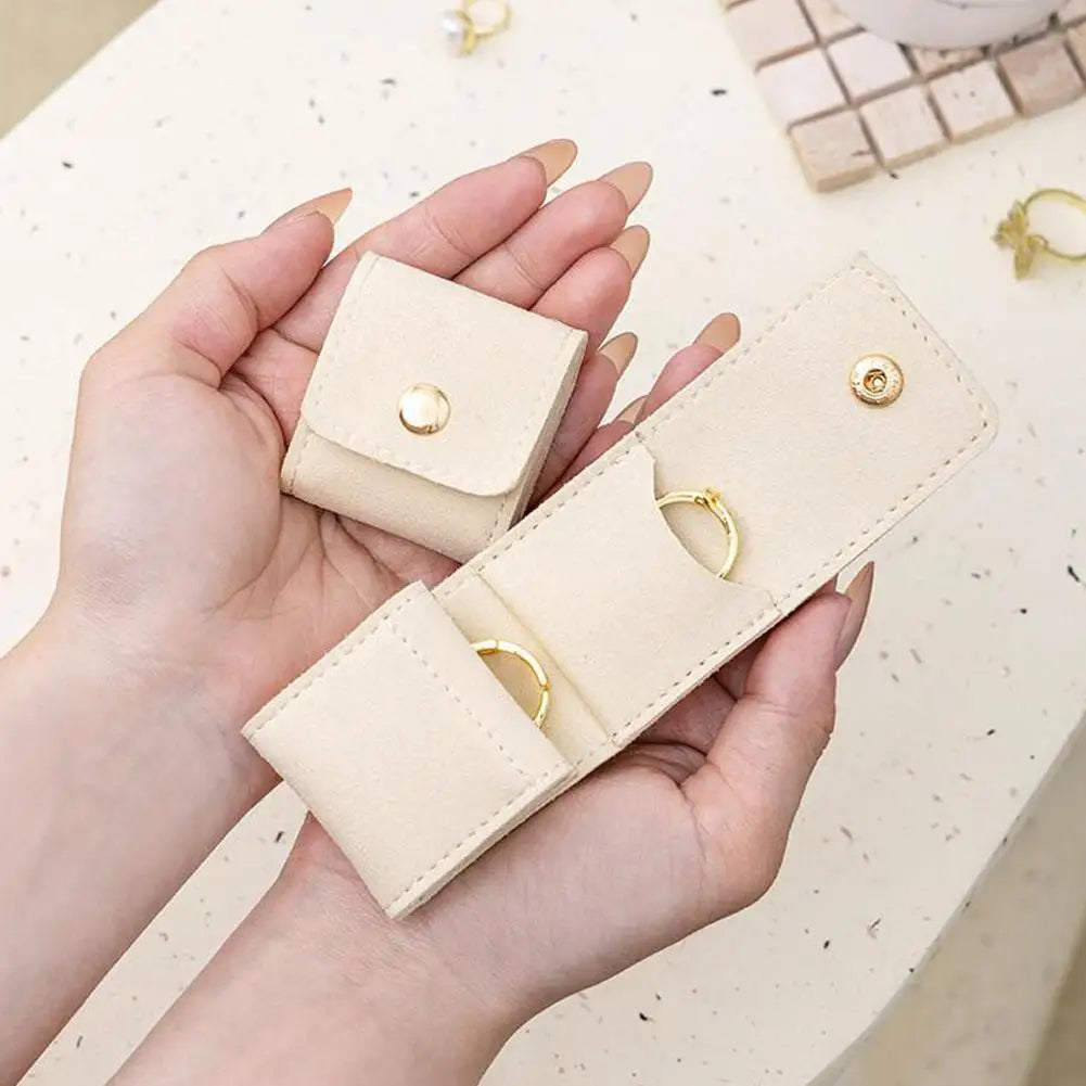 TravelSpark Mini Jewelry Bag – Compact & Secure Style