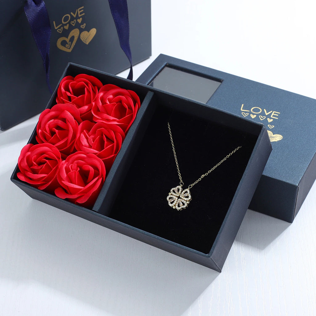 Four Leaf Clover Rose Gift Box Necklace