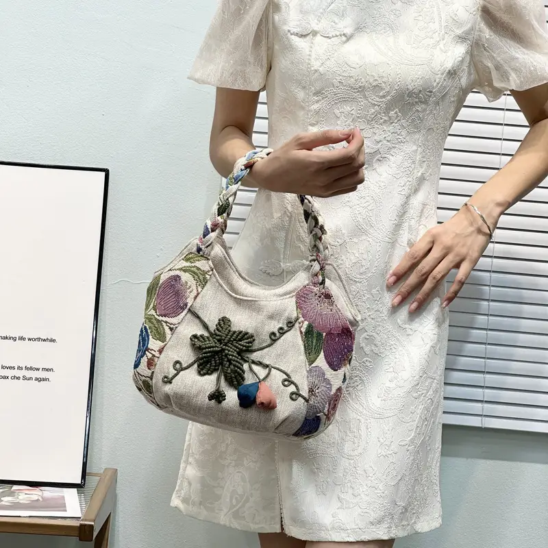 Handmade Bohemian Flower Tote Bag with Foldable Zipper, Shoulder Strap, and Matching Wristlet for Women’s Vacation