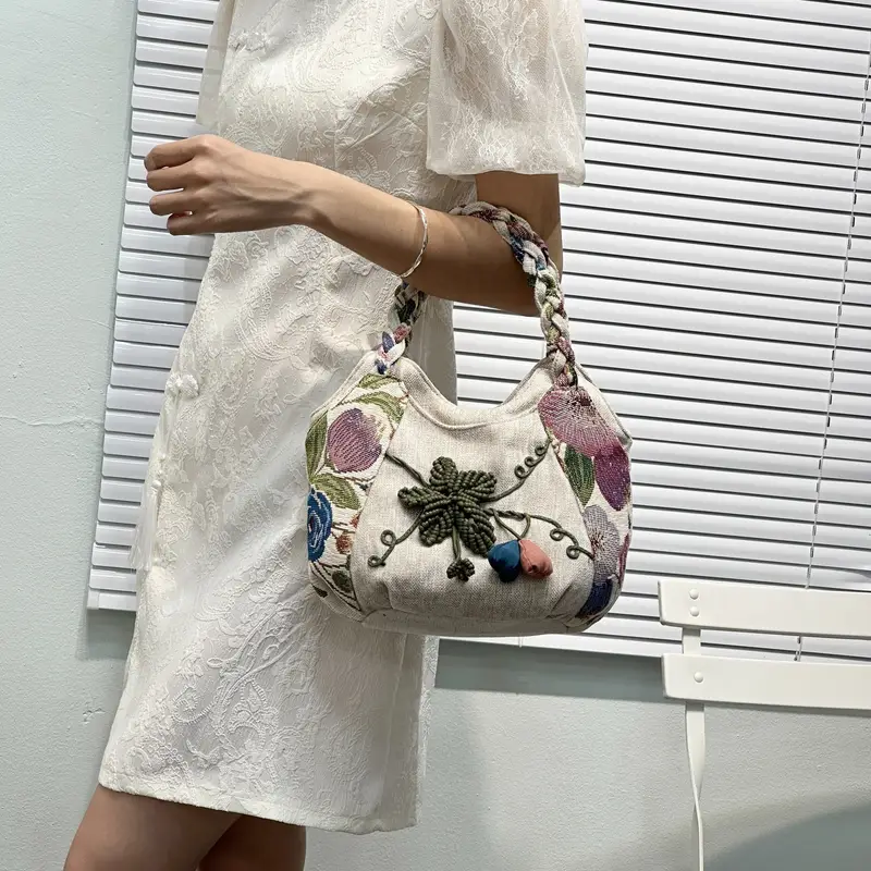 Handmade Bohemian Flower Tote Bag with Foldable Zipper, Shoulder Strap, and Matching Wristlet for Women’s Vacation