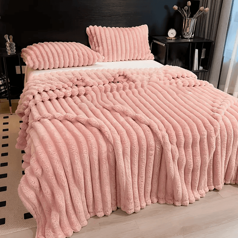 Luxurious All-Season Faux Rabbit Fur Throw Blanket – Ultra-Soft Flannel, Warm & Cozy for Couch, Bed, and Travel - CartRare