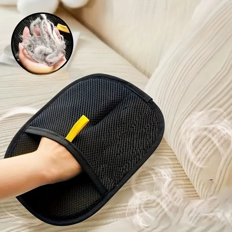 Fur-Free: Electrostatic Pet Hair Remover Gloves