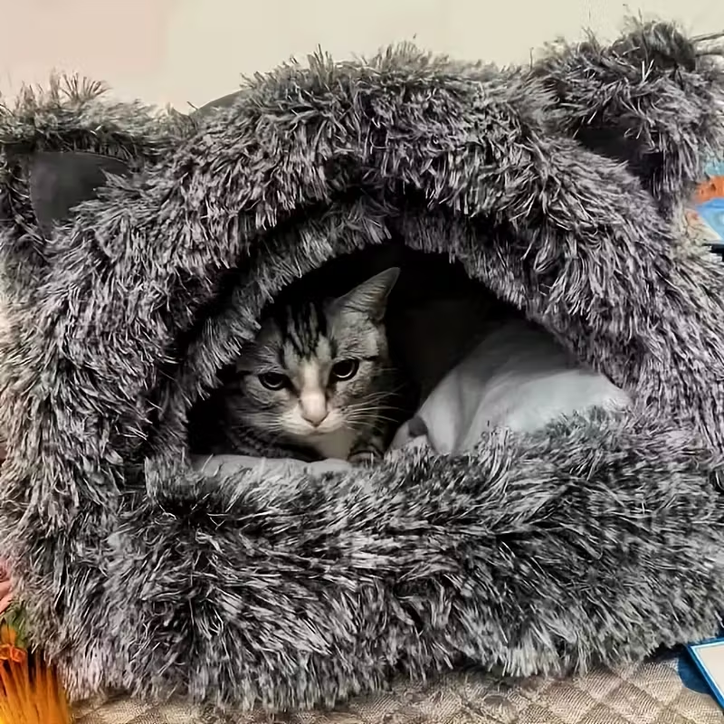 Winter Warm Fleece Cat Cave – Windproof 360° Thermal Comfort for Cats & Small Dogs