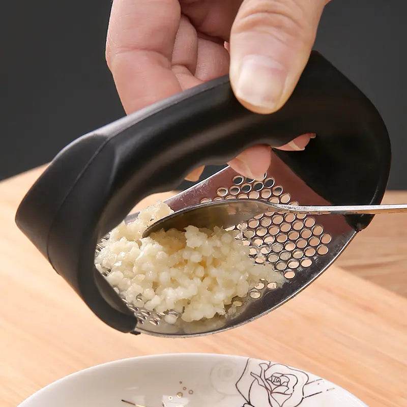 Stainless Steel Garlic Press Crusher Manual Garlic Mincer Chopping Garlic Tool Fruit Vegetable Tools Kitchen Accessories Gadget - CartRare