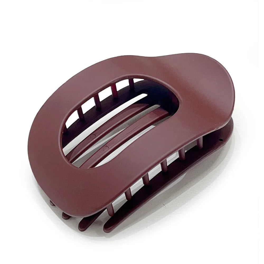Leopard Matte Oval Hair Claw Clip – Curved Acrylic Barrette for Women’s Everyday Styling