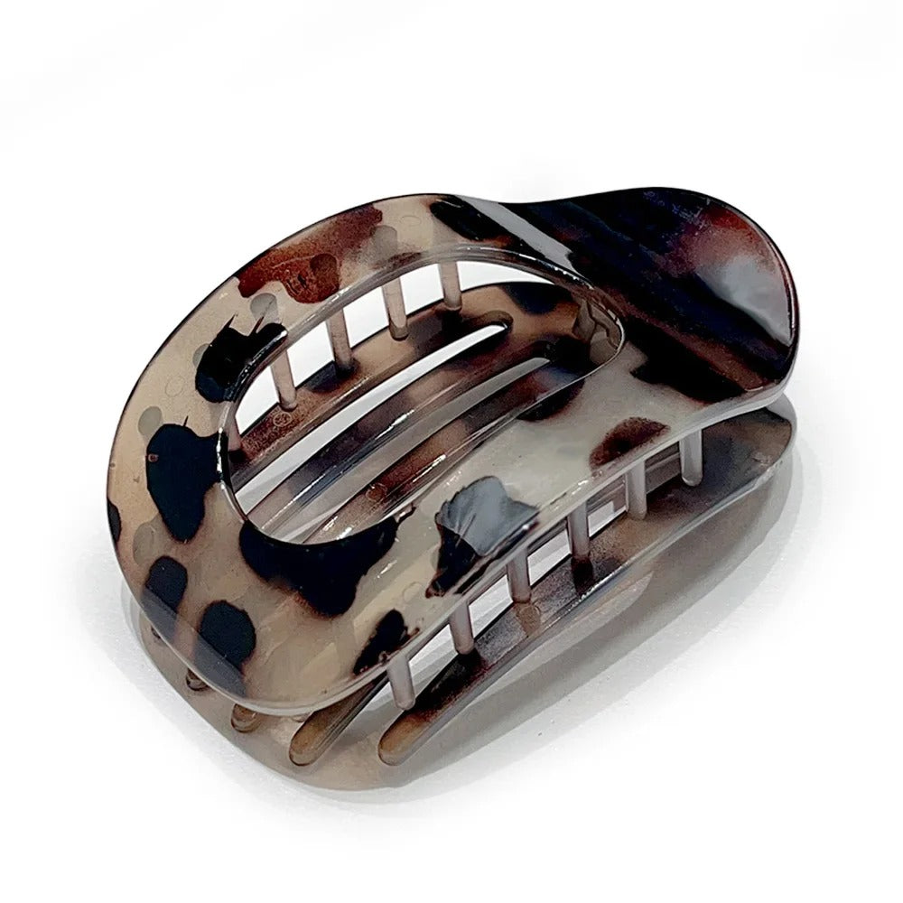 Leopard Matte Oval Hair Claw Clip – Curved Acrylic Barrette for Women’s Everyday Styling