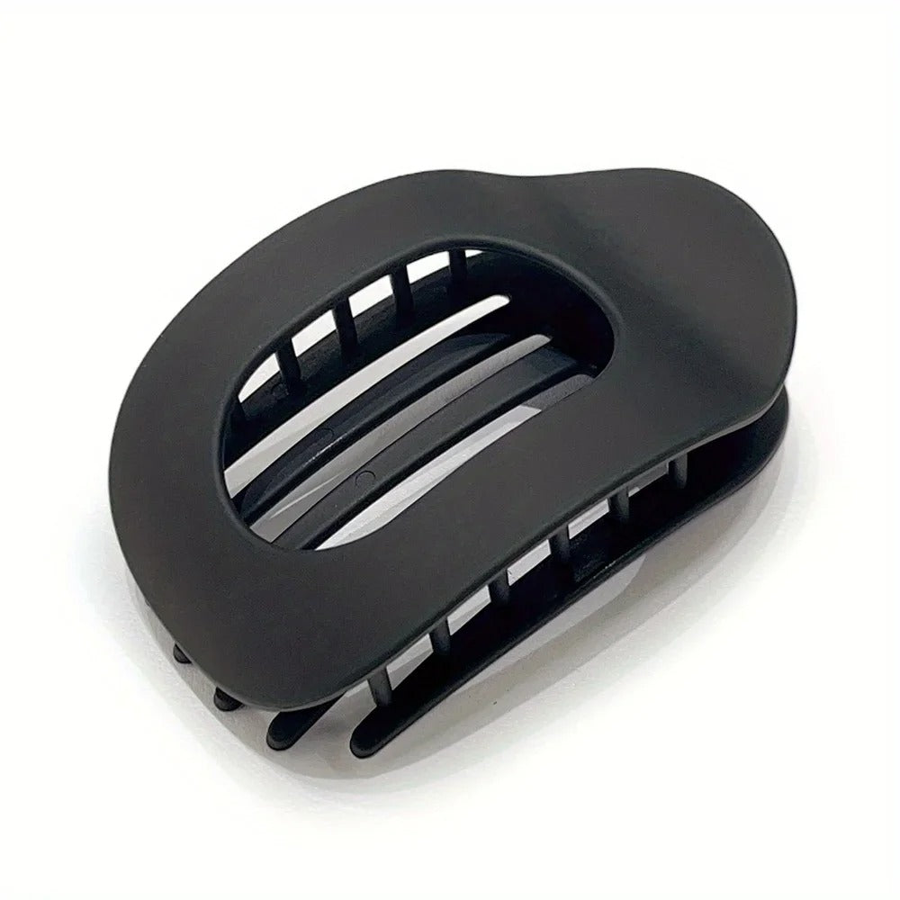 Leopard Matte Oval Hair Claw Clip – Curved Acrylic Barrette for Women’s Everyday Styling